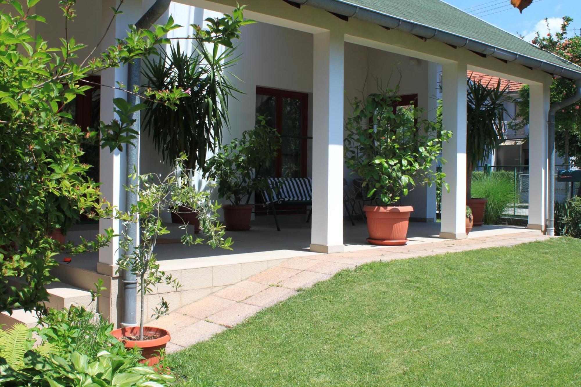 Boulevard Garden House - Free And Save Parking In The Locked Yard Ćuprija Esterno foto